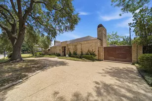 10103 Briar Forest Dr, Houston, TX 77042 - Photo 36