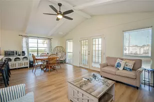 16510 Blackbeard Rd, Jamaica Beach, TX 77554 - Photo 20