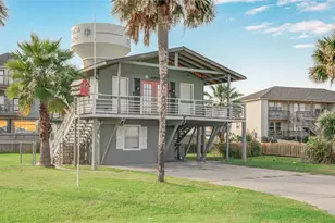 16510 Blackbeard Rd, Jamaica Beach, TX 77554 - Photo 1