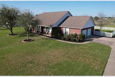 2862 Dees Circle, Sealy, TX 77474 - Photo 1