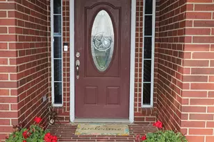 2862 Dee's Cir, Sealy, TX 77474 - Photo 4