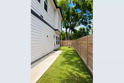 4717 Talina Way #B, Houston, TX 77041 - Photo 2