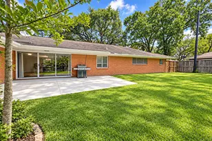 3641 Deal St, Houston, TX 77025 - Photo 40