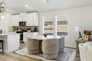 12107 Rushing Rdg Dr, Baytown, TX 77523 - Photo 8