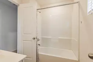 14846 Darbydale Dr, Houston, TX 77090 - Photo 18