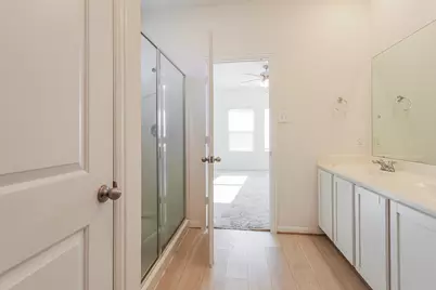 14846 Darbydale Drive, Houston, TX 77090 - Photo 12