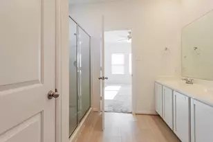 14846 Darbydale Dr, Houston, TX 77090 - Photo 12