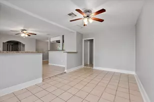 1935 Barnsley Ln, Houston, TX 77088 - Photo 14