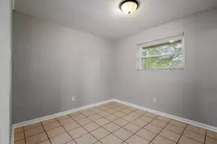 1935 Barnsley Ln, Houston, TX 77088 - Photo 20
