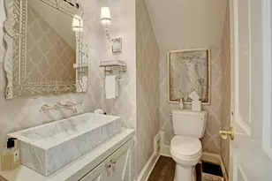 325 Park Laureate Dr, Houston, TX 77024 - Photo 14