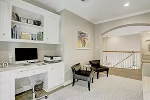 325 Park Laureate Dr, Houston, TX 77024 - Photo 16