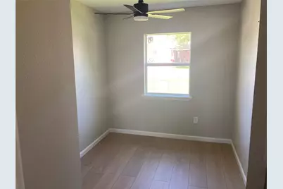 2627 32nd Avenue N, Texas City, TX 77590 - Photo 10