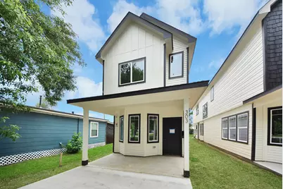 303 S Utah Street, La Porte, TX 77571 - Photo 2