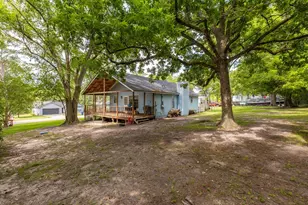 311 E Linn St, Huntington, TX 75949 - Photo 26