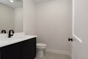 34 Honeycomb Rdg Pl, The Woodlands, TX 77380 - Photo 38