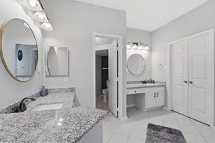 21812 Grand Lancelot Dr, Kingwood, TX 77339 - Photo 12