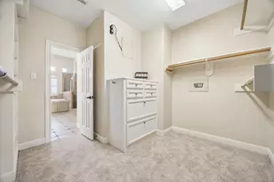 6210 Sutherland Square, Houston, TX 77081 - Photo 16