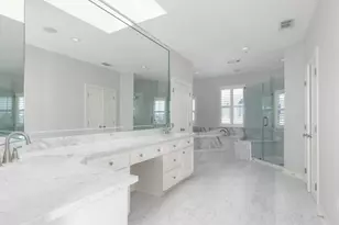 13 Half Moon, Hitchcock, TX 77563 - Photo 24