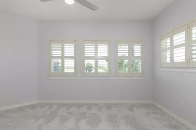 13 Half Moon, Hitchcock, TX 77563 - Photo 18