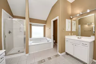 156 Greenridge Cir, League City, TX 77573 - Photo 16