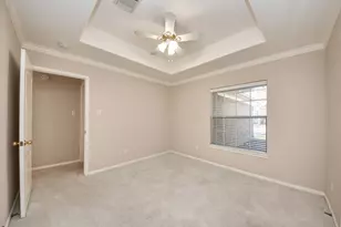 156 Greenridge Cir, League City, TX 77573 - Photo 8