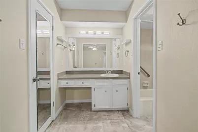 603 Hillcrest Drive, Huntsville, TX 77340 - Photo 22