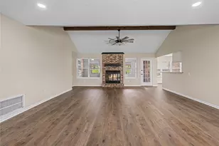 603 Hillcrest Dr, Huntsville, TX 77340 - Photo 6
