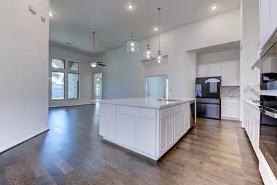 32311 Noble Creek Drive, Conroe, TX 77385 - Photo 8