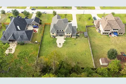 22618 Pineleigh Ct, Tomball, TX 77375 - Photo 10