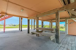 21216 Gulf Dr, Galveston, TX 77554 - Photo 26