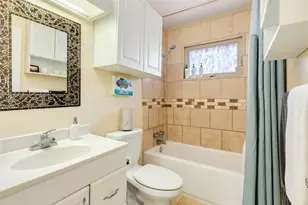 21216 Gulf Dr, Galveston, TX 77554 - Photo 18