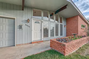 5222 Nina Lee Ln, Houston, TX 77092 - Photo 2