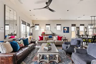 926 Nicholson St, Houston, TX 77008 - Photo 12