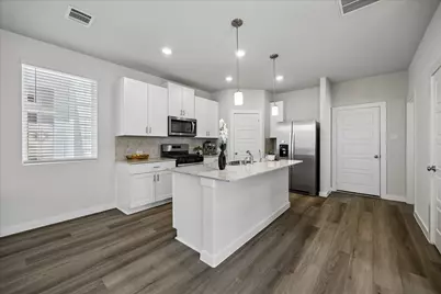 8409 Arden Valley Lane, Houston, TX 77063 - Photo 8