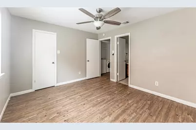 2404 Sycamore Avenue #B2, Huntsville, TX 77340 - Photo 22