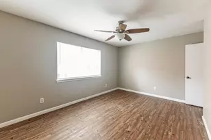 2404 Sycamore Ave, Huntsville, TX 77340 - Photo 20