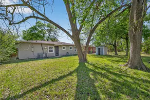 8126 Marcy Dr, Houston, TX 77033 - Photo 40