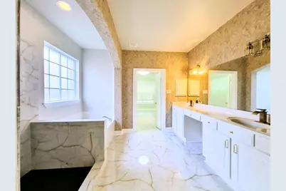 1746 Lakeside Enclave Drive, Houston, TX 77077 - Photo 16