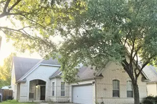 1746 Lakeside Enclave Dr, Houston, TX 77077 - Photo 10