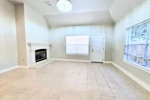 1746 Lakeside Enclave Dr, Houston, TX 77077 - Photo 22