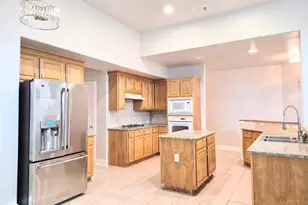 1746 Lakeside Enclave Dr, Houston, TX 77077 - Photo 24