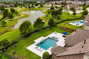 16610 Harbor Falls Dr, Cypress, TX 77433 - Photo 8
