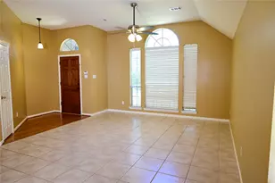 4530 Topaz Trail Dr, Sugar Land, TX 77479 - Photo 2
