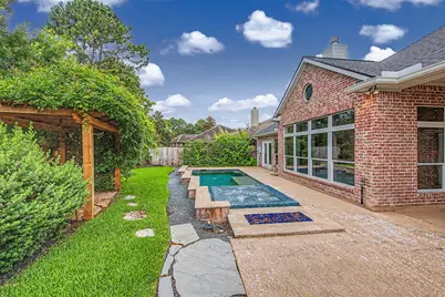 24107 Laureumont Court, Katy, TX 77494 - Photo 36