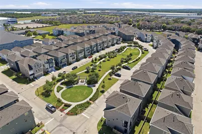 12006 Ridgewood Hill Drive, Houston, TX 77051 - Photo 34