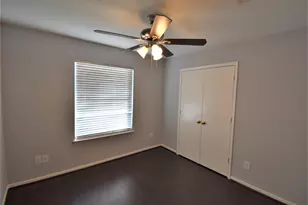 18319 Forest Dew Dr, Katy, TX 77449 - Photo 12