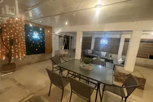 1212 55th St, Galveston, TX 77551 - Photo 4