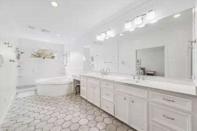 2405 Brun Street #B, Houston, TX 77019 - Photo 18