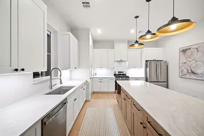 2212 Lou Ellen Lane #E, Houston, TX 77018 - Photo 24