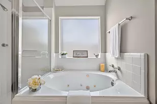 11618 Peachwood Lake Dr, Sugar Land, TX 77498 - Photo 20